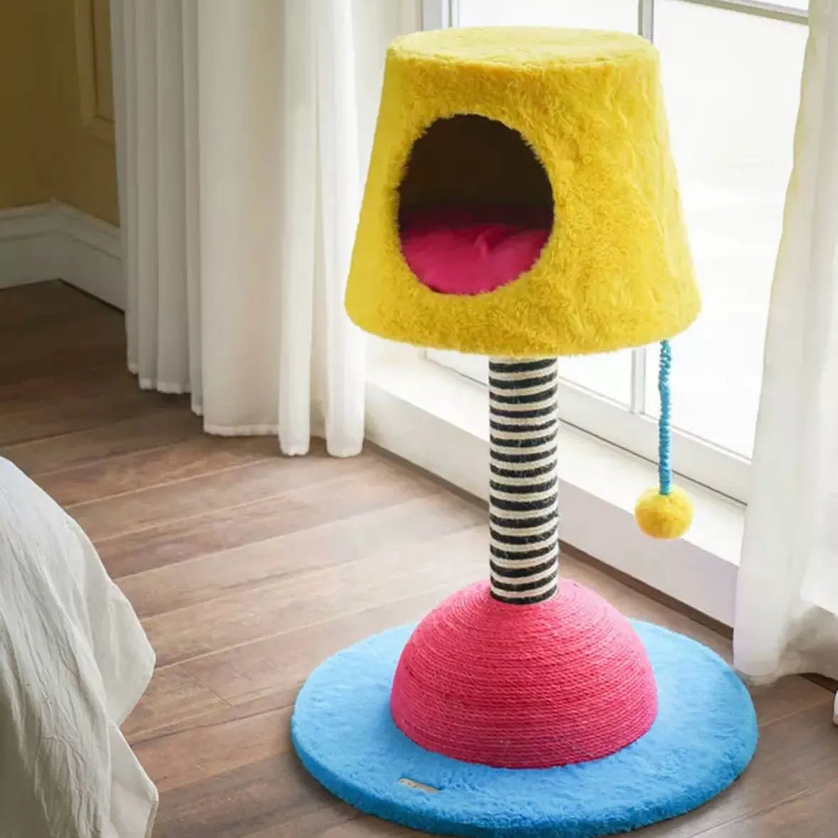 ZEZE Modern Lamp Cat Tree